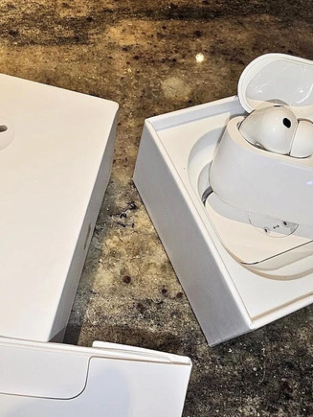 Apple AirPods Pro 3rd Gen